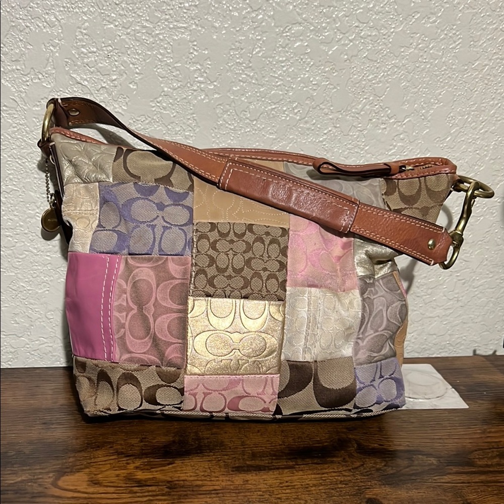 Elegant Patchwork Shoulder Bag - image 1